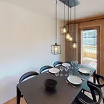 A Avec Parking Et Wi-fi Inclus - Fr-1-563-74 Apartment Courchevel