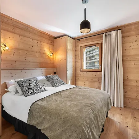 Apartamento à Avec Parking Et Wi-fi Inclus - Fr-1-563-74 Courchevel