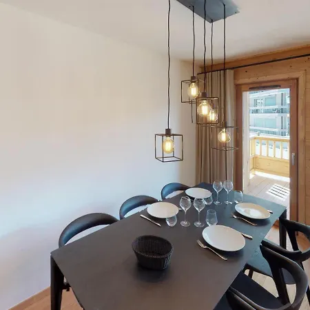 A Avec Parking Et Wi-fi Inclus - Fr-1-563-74 Apartamento Courchevel